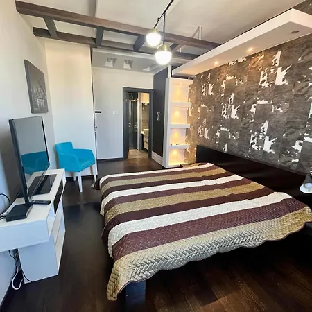 Passpartu Apartment
